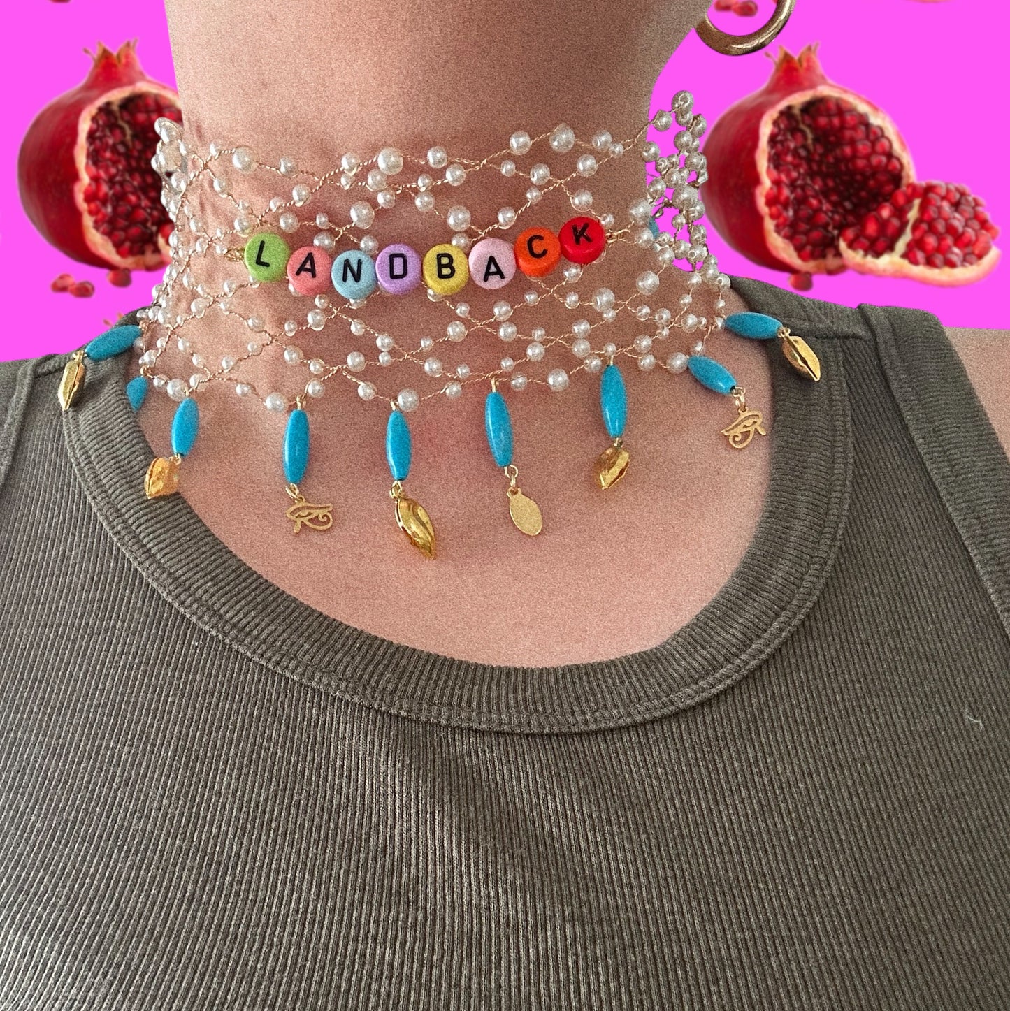 The Shîr + Agir Choker