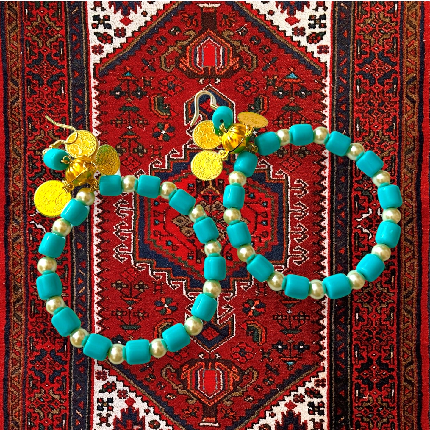 Ashti Hoops