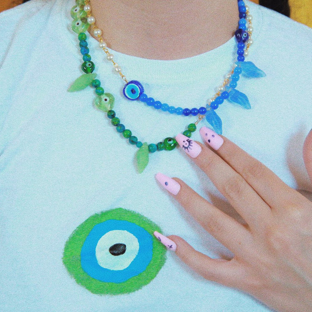 Azul, Mor y Sabz