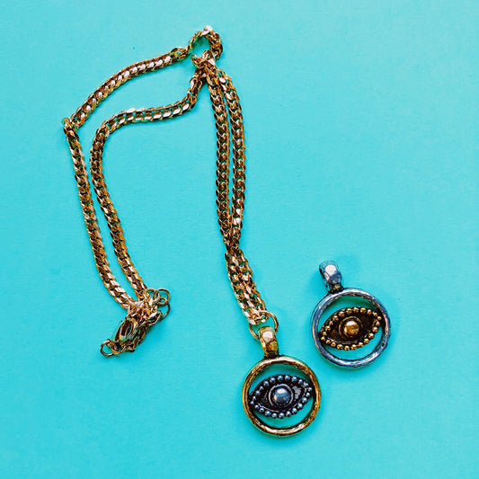 Glisten Chain